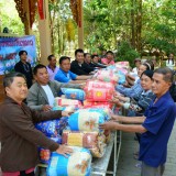 โครงการมอบผ้าห่มกันหนาวประจำปี พ.ศ.2557