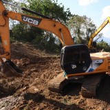 ลงพื้นที่ตรวจสอบการซ่อมบำรุงกรณีฝายต้นลุงชำรุด