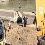 ลงพื้นที่ตรวจสอบการซ่อมบำรุงกรณีฝายต้นลุงชำรุด