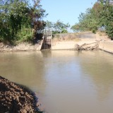 ลงพื้นที่ตรวจสอบการซ่อมบำรุงกรณีฝายต้นลุงชำรุด