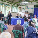 การประชุมประชาคมจัดทำแผนการฝึกอบรมพัฒนาอาชีพ กลุ่มวิสาหกิจชุมชนสตรีปกาเกอะญอ ณ บ้านห้วยงูใน หมู่ที่ ๕