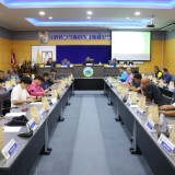 ประชุมเพื่อหารือแนวทางโครงการจัดงานประเพณีลอยกระทงตำบลสันทราย ประจำปี ๒๕๖๘