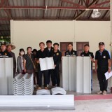 มอบกระเบื้องซ่อมแซมที่อยู่อาศัยเบื้องต้น