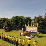 กิจกรรมเฉลิมพระเกียรติพระบาทสมเด็จพระเจ้าอยู่หัว และมอบกล้าไม้แก่ผู้นำชุมชน ๑๗ หมู่บ้าน จำนวน ๑๐,๐๐๐ ต้น