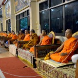 พิธีเจริญพระพุทธมนต์เพื่อความเป็นสิริมงคลให้กับแผ่นดิน และปวงชนชาวไทยทุกหมู่เหล่า ในโอกาสวันชาติ และวันพ่อแห่งชาติ ๕ ธันวาคม ๒๕๖๓