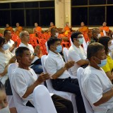 พิธีเจริญพระพุทธมนต์เพื่อความเป็นสิริมงคลให้กับแผ่นดิน และปวงชนชาวไทยทุกหมู่เหล่า ในโอกาสวันชาติ และวันพ่อแห่งชาติ ๕ ธันวาคม ๒๕๖๓