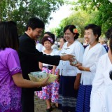 รดน้ำดำหัวผู้สูงอายุตำบลสันทราย ประจำปี 58