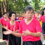 รดน้ำดำหัวผู้สูงอายุตำบลสันทราย ประจำปี 58