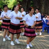 รดน้ำดำหัวผู้สูงอายุตำบลสันทราย ประจำปี 58