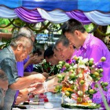 รดน้ำดำหัวผู้สูงอายุตำบลสันทราย ประจำปี 58