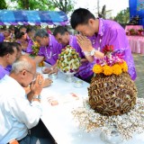 รดน้ำดำหัวผู้สูงอายุตำบลสันทราย ประจำปี 58