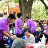 รดน้ำดำหัวผู้สูงอายุตำบลสันทราย ประจำปี 58