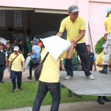ร่วมแพ็กถุงยังชีพชุดธารน้ำใจ ที่ได้รับการสนับสนุน จากสถานีกาชาดที่ ๓ จังหวัดเชียงใหม่