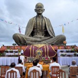 พิธีบวงสรวงครูบาเจ้าศรีวิชัย ครบรอบ ๑๔๘ ปี  และงานสรงน้ำพระธาตุ ณ วัดศรีมงคล หมู่ที่ ๓