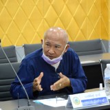 การประชุมคณะกรรมการช่วยเหลือประชาชนของเทศบาลตำบลสันทราย เพื่อพิจารณาให้ความช่วยเหลือประชาชนที่ประสบเหตุเพลิงไหม้บ้านพักอาศัย หมู่ที่ ๑๓ บ้านสันหนองเขียว