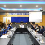 การประชุมคณะกรรมการช่วยเหลือประชาชนของเทศบาลตำบลสันทราย เพื่อพิจารณาให้ความช่วยเหลือประชาชนที่ประสบเหตุเพลิงไหม้บ้านพักอาศัย หมู่ที่ ๑๓ บ้านสันหนองเขียว