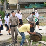 โครงการจัดระเบียบป้ายข้างทางถนนสายหลัก ๑๐๗ ปรับปรุงภูมิทัศน์ข้างทางถนนสายรองสร้างถนนสีขาวอย่างยั่งยืนแบบบูรณาการ โดยศูนย์ประสานงานเครือข่ายเฉพาะประเด็นการจัดการความปลอดภัยทางถนน (ศปง.ตำบลขับขี่ปลอดภัย)