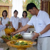 วันที่ 12 กรกฎาคม 2562 เทศบาลตำบลสันทราย ได้ดำเนินการจัดพิธีถวายเทียนพรรษา ประจำปี 2562 