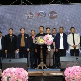 การมอบใบประกาศผลการประกวดการออกร้านนิทรรศการ งานฤดูหนาวและงาน OTOP ของดีอำเภอฝาง ประจำปี พ.ศ. ๒๕๖๙