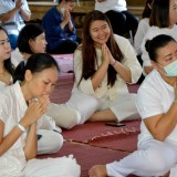 ถวายเทียนพรรษาเพื่อเป็นพุทธบูชาและอนุรักษ์วัฒนธรรมประเพณีอันดีงาม