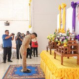 มอบชุดธารน้ำใจช่วยผู้ประสบภัย