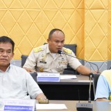 การประชุมคณะผู้บริหาร และหัวหน้าส่วนราชการเทศบาลตำบลสันทราย ครั้งที่ ๗ ประจำปี พ.ศ. ๒๕๖๘