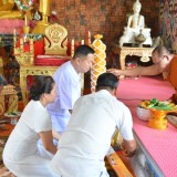พิธีถวายเทียนพรรษา