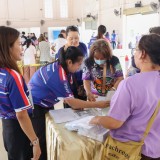 ส่งมอบหีบบัตรเลือกตั้ง บัตรเลือกตั้ง แบบพิมพ์ และวัสดุอุปกรณ์การเลือกตั้ง