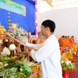 โครงการหล่อเทียนและถวายเทียนจำนำพรรษา ประจำปี 2561