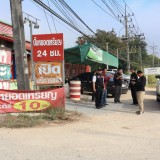 ปรับปรุงภูมิทัศน์ และจัดระเบียบป้ายข้างทางถนนสายหลักและสายรอง