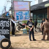 ปรับปรุงภูมิทัศน์ และจัดระเบียบป้ายข้างทางถนนสายหลักและสายรอง