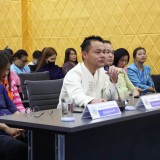 ประชุมพนักงานเทศบาลตำบลสันทราย ครั้งที่ ๑ ประจำปีงบประมาณ พ.ศ. ๒๕๖๘