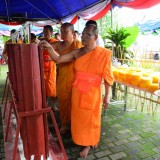 ประเพณีแห่เทียนพรรษา