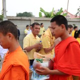 ร่วมพิธีเนื่องในวันคล้ายวันพระบรมราชสมภพพระบาทสมเด็จพระบรมชนกาธิเบศร มหาภูมิพลอดุลยเดชมหาราช บรมนาถบพิตร