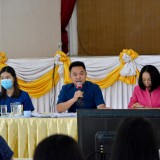 ประชุมผู้ช่วยเหลือการปฏิบัติงานผู้อำนวยการการเลือกตั้งประจำเทศบาลตำบลสันทราย