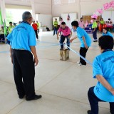 กิจกรรมกีฬาสีโรงเรียนผู้สูงอายุตำบลสันทราย