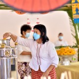  จัดพิธีหล่อเทียนจำนำพรรษา ภายใต้โครงการอนุรักษ์ประเพณีวันเข้าพรรษา ประจำปี ๒๕๖๔