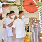  จัดพิธีหล่อเทียนจำนำพรรษา ภายใต้โครงการอนุรักษ์ประเพณีวันเข้าพรรษา ประจำปี ๒๕๖๔